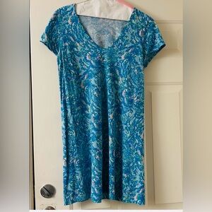 Lilly Pulitzer Etta V-Neck Size Large EUC
